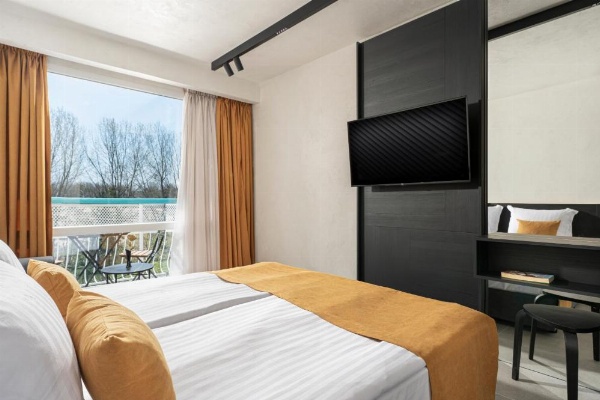 Zefir Hotel image 25