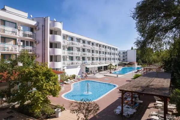 Zefir Hotel Main image